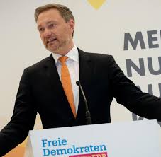 Zugleich plädiert er für einen schnellstmöglichen «exit». Christian Lindner Will Auch Ohne Regierungsbeteiligung Fdp Chef Bleiben Welt