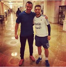 Jun 22, 2021 · papu gomez scored the winner but messi was once again the main man as he racked up 74 touches and won 75 per cent of his 16 duels, more than any other player in the team. Cuanto Mide Alessandro Del Piero Real Height