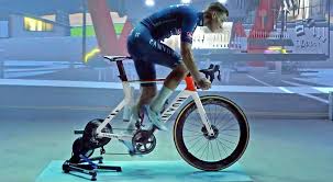 Hij zal zijn krachten meten in het veldrijden, op de mtb en natuurlijk op de weg! Mathieu Van Der Poel Zwift Eracing Wahoo Fitness Blog