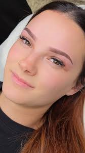 A beautiful brow transformation 😍 , Thanks @cocoon.atelier.brows it's been  amazing training with you. , #browgoals #pmuartist #cosmetictattoo #pmu  #cocoonatelier #cosmetictattootraining