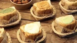 Sangkaya bai toey, a popular thai street snack, is both a luscious dessert and easy finger food. Durian Custard Toast For Durian Season Thai Pbs World The Latest Thai News In English News Headlines World News And News Broadcasts In Both Thai And English We Bring Thailand