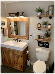 This bathroom has simple white marble walls with a light beige floor. 48 Delicate Bathroom Design Ideas For Small Apartment On A Budget Apartment Bathroom Budget De Bathroom Decor Small Bathroom Remodel Outhouse Bathroom