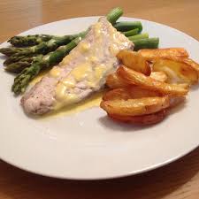 Beurre Blanc With Steamed Asparagus And Fish Fillets Recipe Fish Fillet Recipe Recipes Steamed Asparagus
