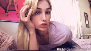 Your fantasy is Luna Love - this shemale solo is pure bliss