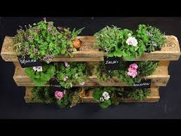Blume 2000 Einfach Machen Urban Gardening Mit Europalette Youtube Blume 2000 Paletten Pflanzen Selber Machen Garten