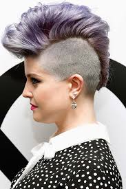 The Mohawk Story: A Hairstyle Born to Fight » EsteticaMagazine.com