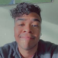 Sam Clay Jr (@Awesamclay)