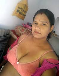 Horny Indian Aunty Nude Changing Bra Indian Girls Club 1 - XXXPicss.com