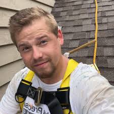 What are some quotes for staining a 400-foot cedar fence in Maple Park?