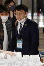 정치 사이다 with 김남국 의원(더불어민주당) 이준석 전 최고위원(국민의힘) 이준석 북한 해명, 딱 봐도 거짓말 vs 김남국 북한. ê¹€ë‚¨êµ­ ê¸ˆíƒœì„­ ì¡°êµ­ ë§ ëª»í•˜ê²Œ í‹€ì–´ë§‰ê³ ì„  ì´ì œì™€ì„œ ì§ê²©íƒ„