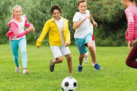 Lúdico é um adjetivo masculino com origem no latim ludos que remete para jogos e divertimento. Attivita Ludico Aggregative Per Bambini E Ragazzi La Nuvola Nel Sacco