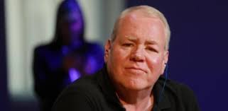 Bret Easton Ellis: "Prefiero de lejos haber vivido en 1981 en el armario  que ser un adolescente hoy"