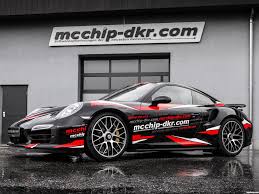 Fotos De Porsche Mcchip Dkr 991 Turbo S 2015 Com Imagens Porsche 911 Porsche Carros Porsche