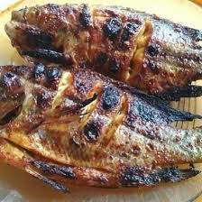 Semenjak beli alat pembakar ikan yg ditaroh di atas kompor, jadi demen bakar ikan *bisa ikan apa saja apalgi cuman buat makan berdua repot kalo harus hidupin arang dlu. Cara Bakar Ikan Enak Dan Mudah Steemit