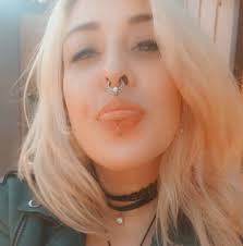 Am I the only one who hoards spiderwebs? Gotta be at least 20 in there fr.