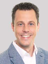 René Bachmann, Specialista previdenza Mobiliare Meilen