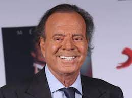 Netflix producirá una serie sobre la vida de Julio Iglesias