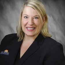 Tamara Hadley's Instagram, Twitter & Facebook