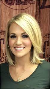 11 Typical Carrie Underwood Bob Hairstyle Ideas Medium Length Hair Styles Carrie Underwood Hair Short Hair Styles
