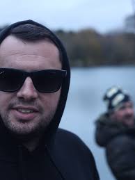 📸 I love a bag of Revels ➡️ swipe 🤪 #carp #fishing #angling #randoms  #revels