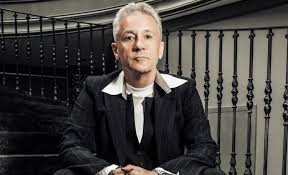 Олег меньшиков выгоняет актеров, которые долгие годы верой и правдой служили на сцене театра имени ермоловой. Oleg Menshikov Rasskazal O Perezhitoj Kome Zhene Skazali Gotovitsya K Hudshemu Zhenskij Sajt Ledi Glamur