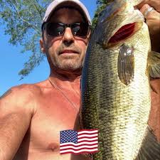 Transom saver for trailering kayak?