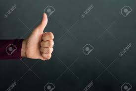 El significado del pulgar depende de diferentes factores, como la longitud, la colocación, la flexibilidad y la punta de éste. El Concepto De Experiencia Del Cliente La Mano Del Cliente Muestra Una Senal Excelente Con El Pulgar Hacia Arriba Para La Calificacion En La Encuesta De Satisfaccion Simbolo De Significado Grande Fotos