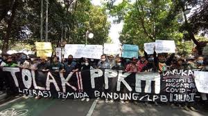 Hendrawan menegaskan asas gerakan demo 'jokowi end game' tak jernih. M8o9pfxjxkuobm
