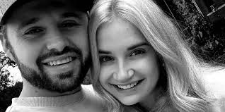 🚨"A Wedding Like No Other!" Jason Duggar & Maddie Grace Shatter Duggar  Family Traditions 😱💍