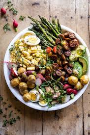 Summer Nicoise Salad Half Baked Harvest Recipe In 2020 Delicious Salads Summer Salads Food