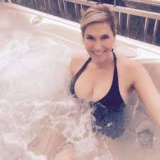 Verena wriedt (pl) deutsche journalistin und fernsehmoderatorin (de). Facebook