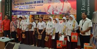 Pada tahun 2016, gramedia.com diambil alih oleh kompas gramedia group of digital dan berada di bawah naungan gramedia digital nusantara hingga saat ini. Inilah Peraih Nilai Tertinggi Try Out Un Gramedia Bengkulu Ekspress