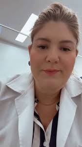 Dra. Stephanie Roca Volpert (@dra.stephanierocavolpert) • Instagram photos  and videos