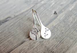 Hergestellt aus 925er sterlingsilber größe: Ladyville Sterling Silber Ohrringe Per Hand Gestempelte Pusteblume Lowenzah