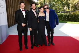 A neistat scott and associates presentation of a sophie dulac prods./red bucket films production. All About Celebrity Ben Safdie Watch List Of Movies Online Uncut Gems Good Time Fusion Movies