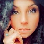 Kellie Paffenroth's Instagram, Twitter & Facebook