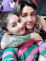 Lâm chấn khang tên thật là bùi thái châu. Du Ä'a Yeu Nhau 15 NÄƒm NhÆ°ng Lam Cháº¥n Khang Váº«n Ä'Æ°á»£c Vá»£ ChÄƒm Soc Táº­n Tinh Khiáº¿n NgÆ°á»i Khac Ganh Tá»‹