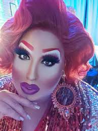 Austin drag performer returns to stage 6 months after nearly losing life to  COVID-19