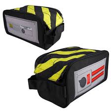 Ghostbusters Ghost Trap Lunch Tote Entertainment Earth Ghostbusters Ghost Trap Ghostbusters Lunch Tote The trap is a sealed container that allowed the ghostbusters to transport the spirits to the containment unit, where they would be released into the grid. pinterest