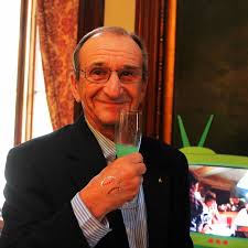 Toga Tattlers: Center for Family supporters celebrate inner child