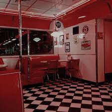 This consists mainly of fast food is often considered synonymous of unhealthy food for the poor quality and variety of ingredients. 1000 Images About Diner Trending On We Heart It