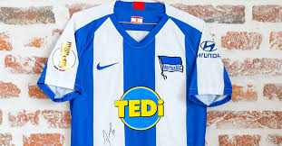 Das hertha trikot von 2010. Hertha Bsc Star Ondrej Duda Stiftet Getragenes Dfb Pokaltrikot