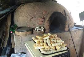 Biscoito De Polvilho Assado No Forno A Lenha Pin De Tuany Alves Em Riquezas De Minas Gerais Biscoito De Polvilho Biscoito De Polvilho Assado Polvilho