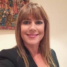 Heidi Aponte's Instagram, Twitter & Facebook