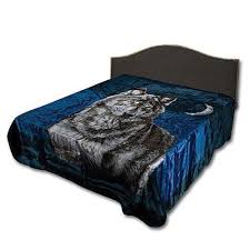 How To Decorate A Wolf Themed Bedroom Bedroom Themes Remodel Bedroom Wolf Decor