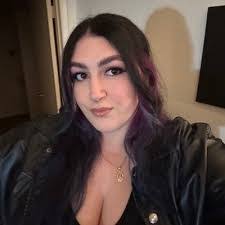 Ashley Kerrigan's Instagram, Twitter & Facebook