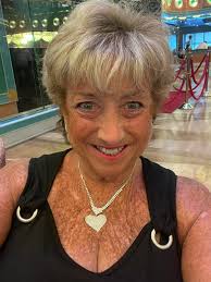 My siblings and I went to St Francis in 67, 68, 69, then to Cardinal  Newman. Anne, Eric, Sean, Patricia, Glenn, Andrea. We lived