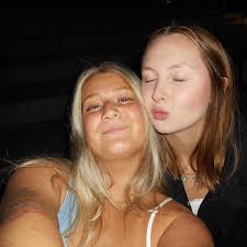 michaela rogers (@_michaelarogers) • fotos e vídeos do Instagram