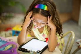 Nu cred ca multi oameni inteleg prea bine timpul liber si importanta pe care o joaca acesta in vietile. 10 ActivitÄÈi Pentru Copii Èi AdolescenÈi Èi Distractive Èi Educative Pentru Cand Ècolile Sunt Inchise Adio MÄ Plictisesc Logiscool
