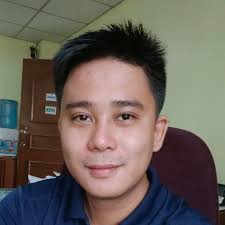 Karlo Magno Caracas (@kaloy1026)